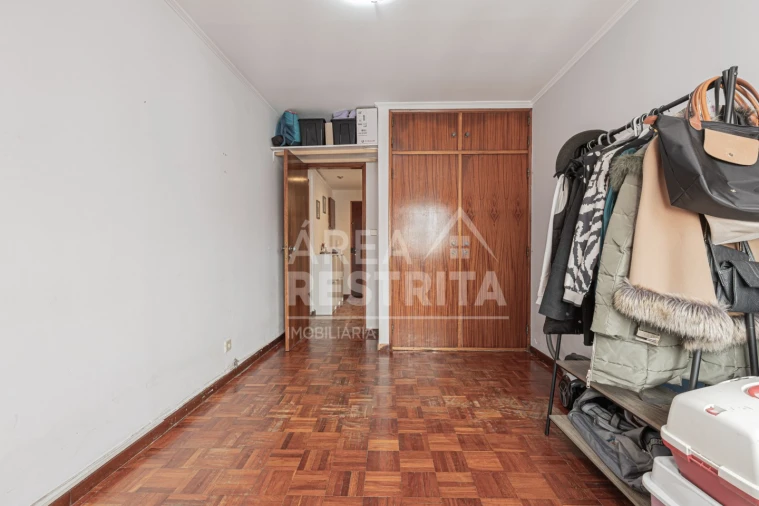 Apartamento T3 para Venda em Seixal, Arrentela e Aldeia de Paio Pires Foto 4