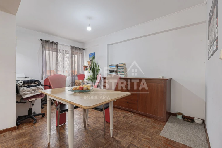 Apartamento T3 para Venda em Seixal, Arrentela e Aldeia de Paio Pires Foto 11