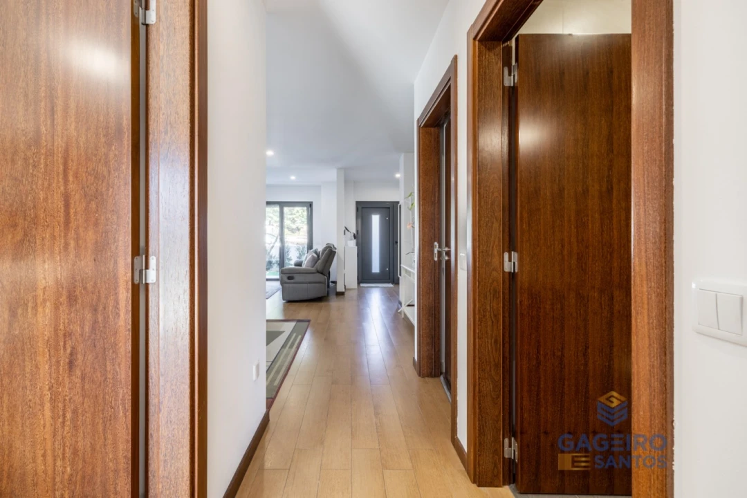 Moradia T3 para Venda em Tornada e Salir do Porto Foto 26