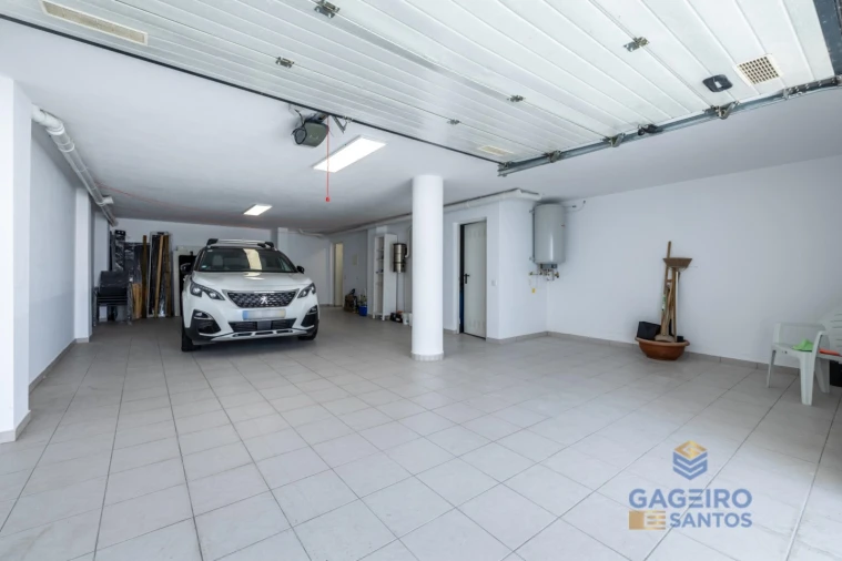 Moradia T3 para Venda em Tornada e Salir do Porto Foto 46