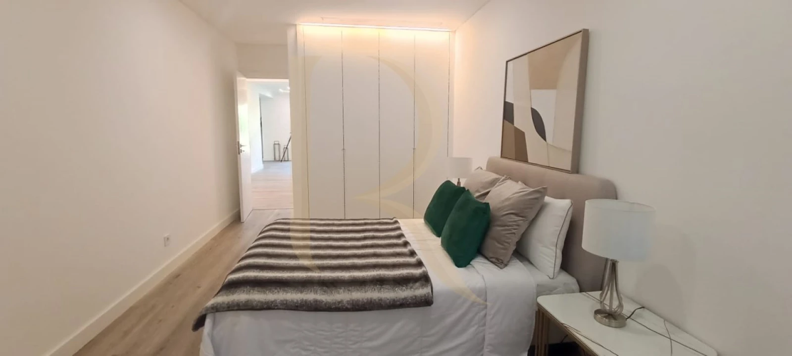 Apartamento T3 para Venda em Benfica Foto 3