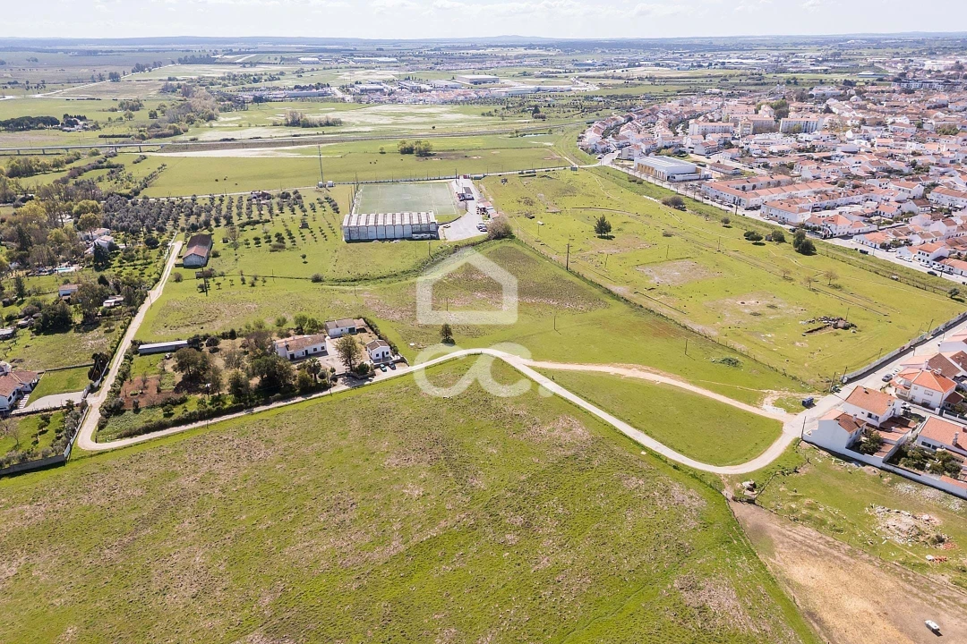 Terreno para Venda em Bacelo e Senhora da Saúde Foto 18