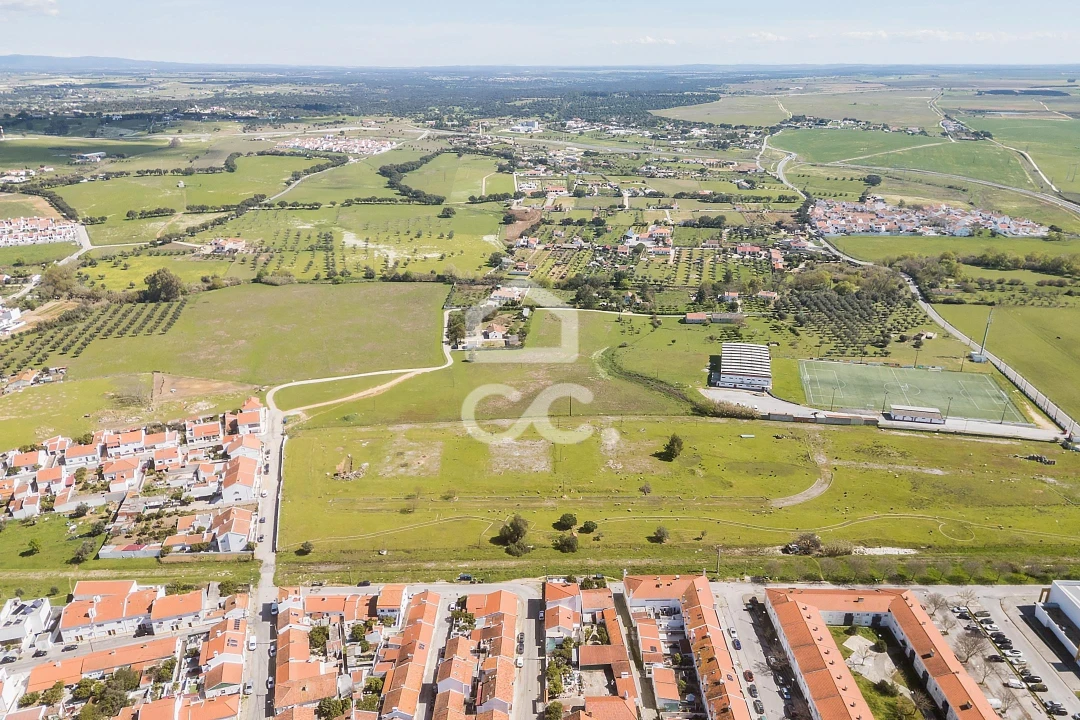 Terreno para Venda em Bacelo e Senhora da Saúde Foto 38