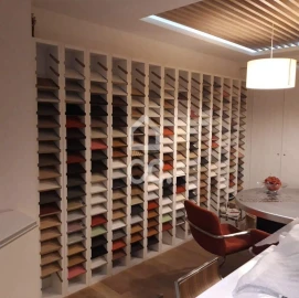 Armazém para Venda em Delães