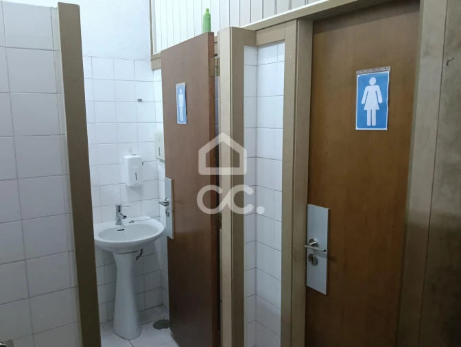 Armazém para Venda em Delães Foto 8