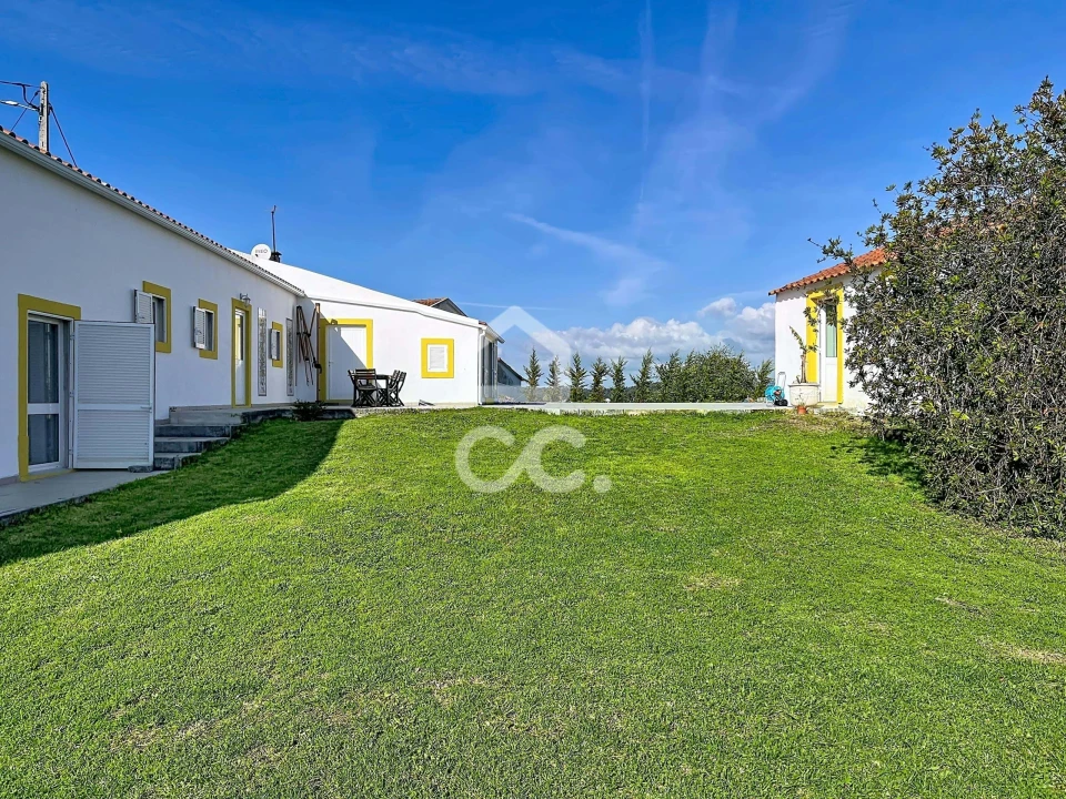 Moradia T3 para Venda em Santa Catarina Foto 2