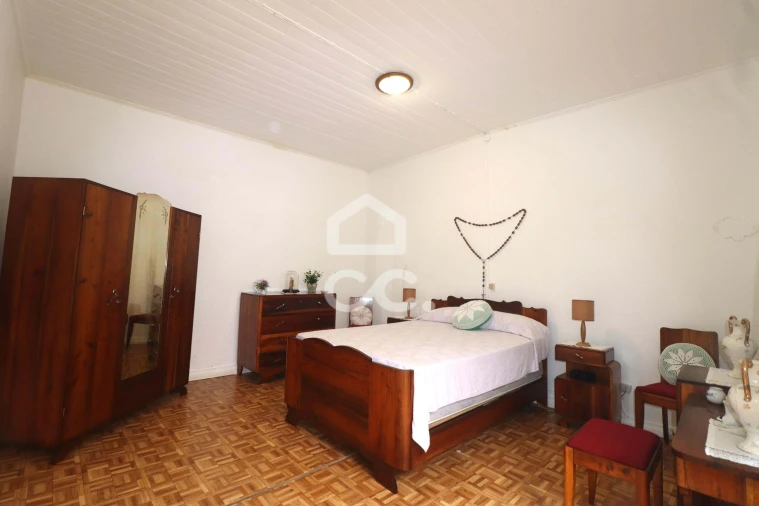 Moradia T3 para Venda em Furnas Foto 4