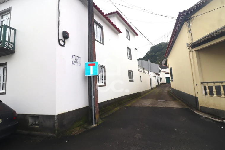 Moradia T3 para Venda em Furnas Foto 21