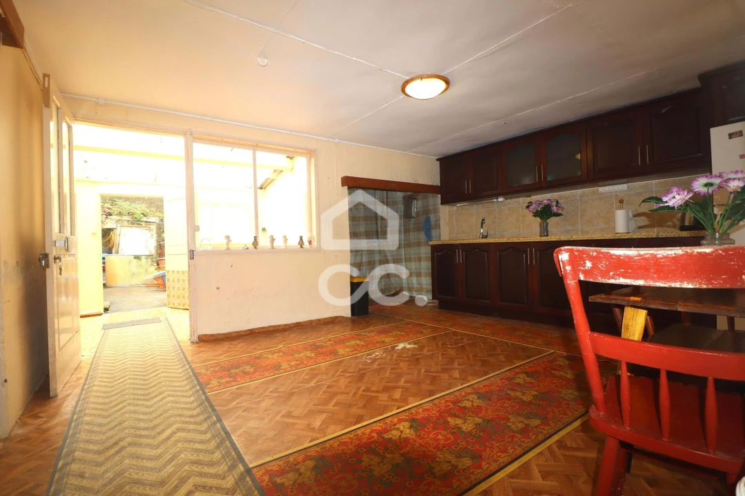 Moradia T3 para Venda em Furnas Foto 9