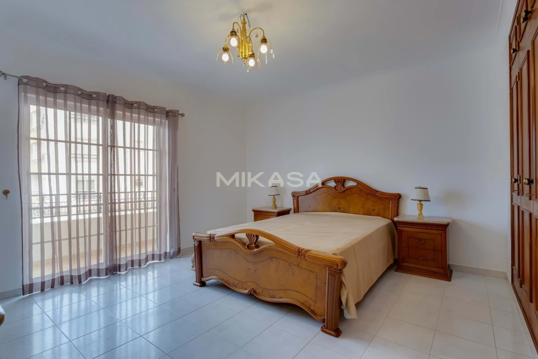 Moradia T3 para Arrendamento em Lagos (São Sebastião e Santa Maria) Foto 16