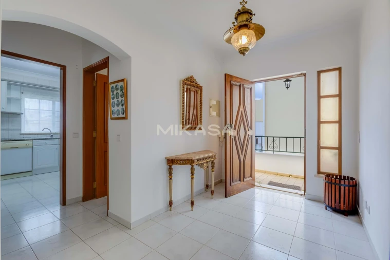 Moradia T3 para Arrendamento em Lagos (São Sebastião e Santa Maria) Foto 4