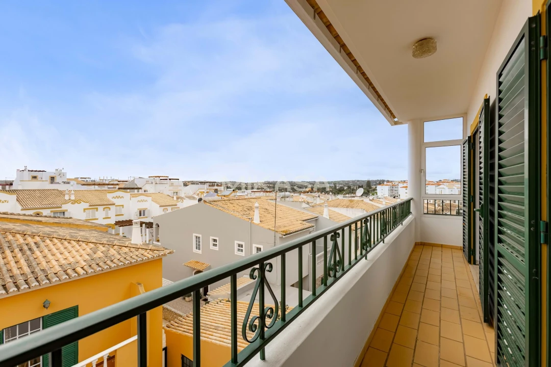 Moradia T3 para Arrendamento em Lagos (São Sebastião e Santa Maria) Foto 24