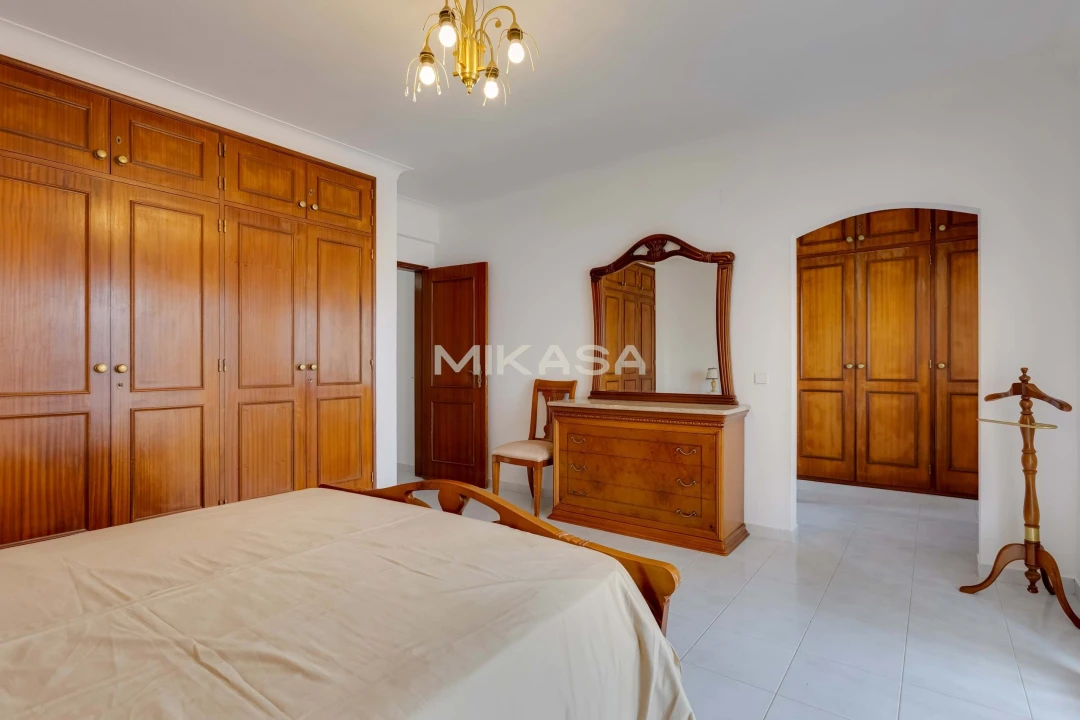 Moradia T3 para Arrendamento em Lagos (São Sebastião e Santa Maria) Foto 17