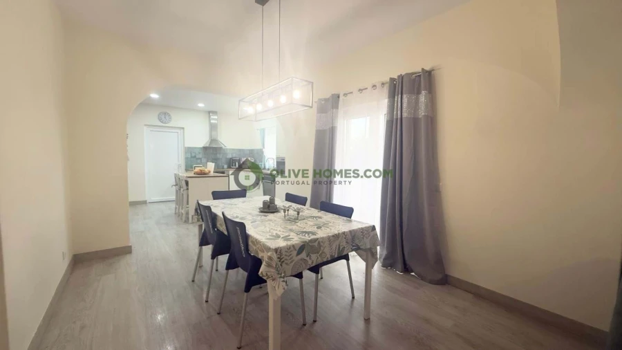 Moradia T3 para Venda em Almancil Foto 4