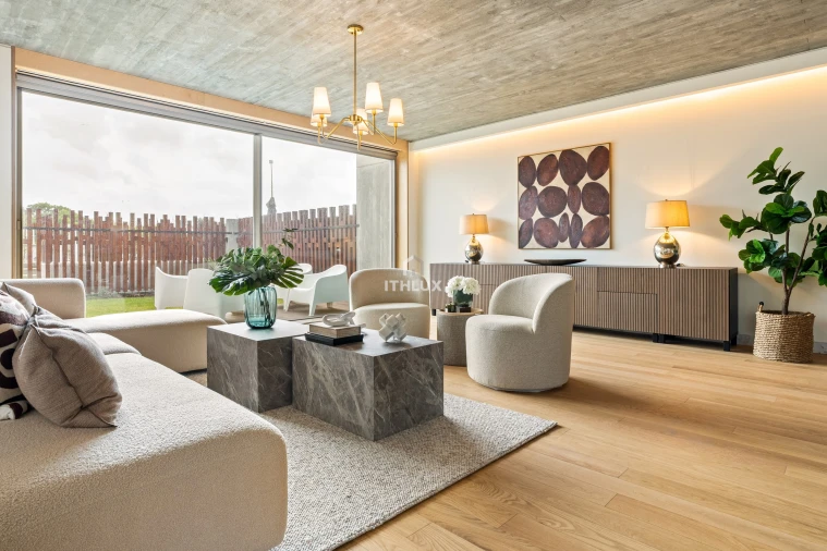 Moradia T4 para Venda em Cascais e Estoril Foto 1