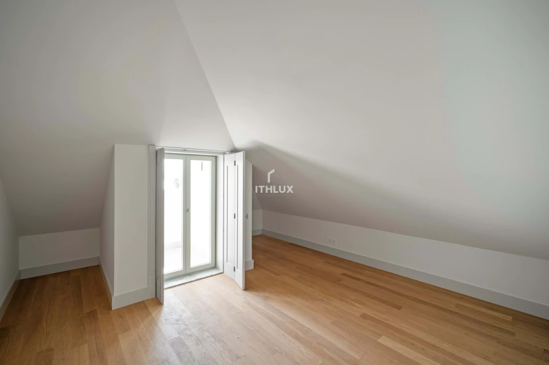 Moradia T4 para Venda em Cascais e Estoril Foto 36