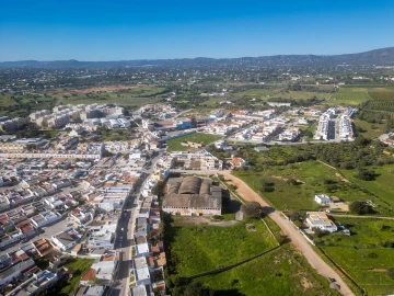 Terreno para Venda em Olhão
