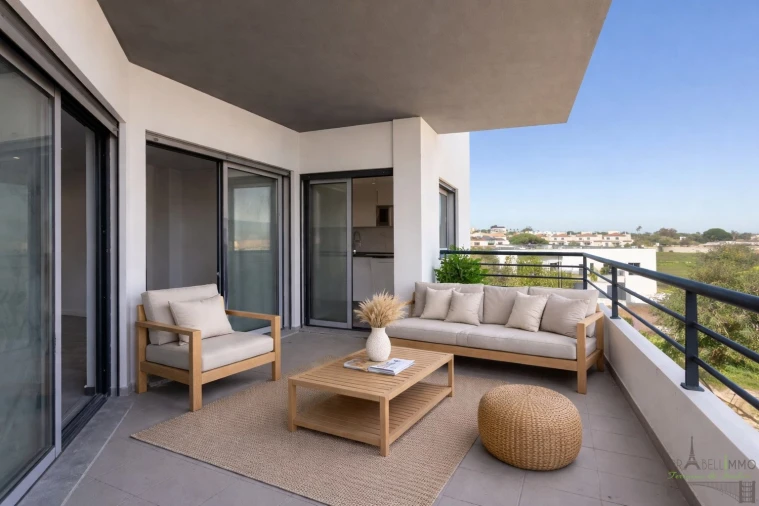 Apartamento T3 para Venda em Quelfes Foto 1