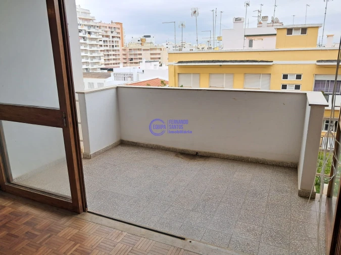 Apartamento T1 para Venda em Armação de Pera Foto 1