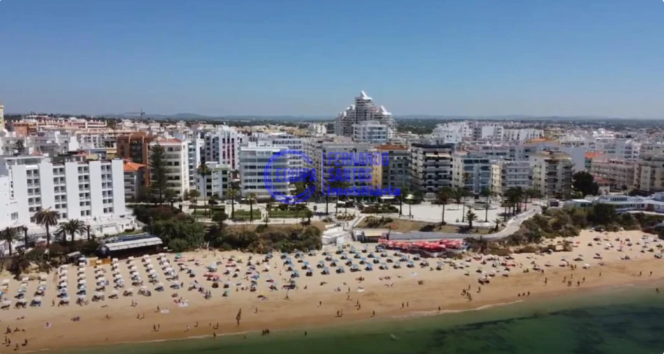 Apartamento T1 para Venda em Armação de Pera Foto 11