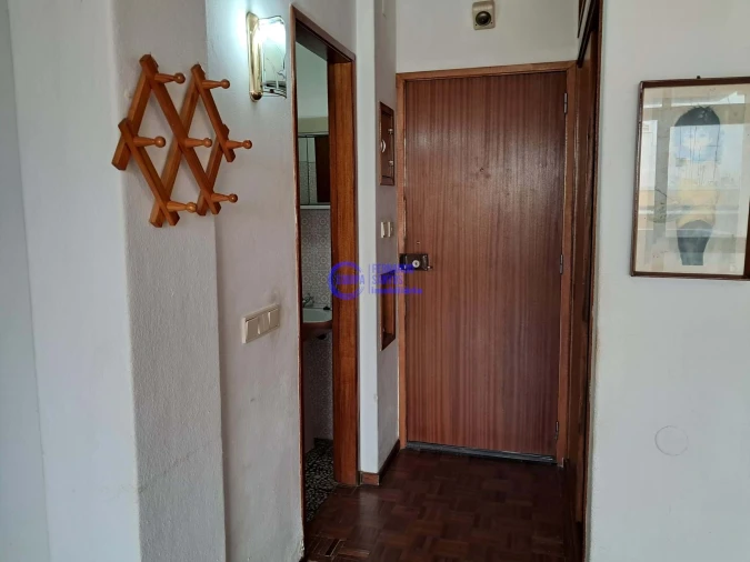 Apartamento T1 para Venda em Armação de Pera Foto 7