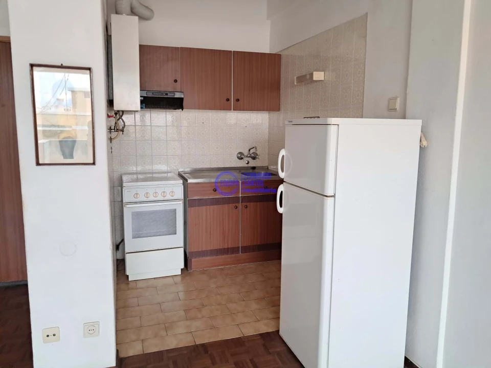 Apartamento T1 para Venda em Armação de Pera Foto 4