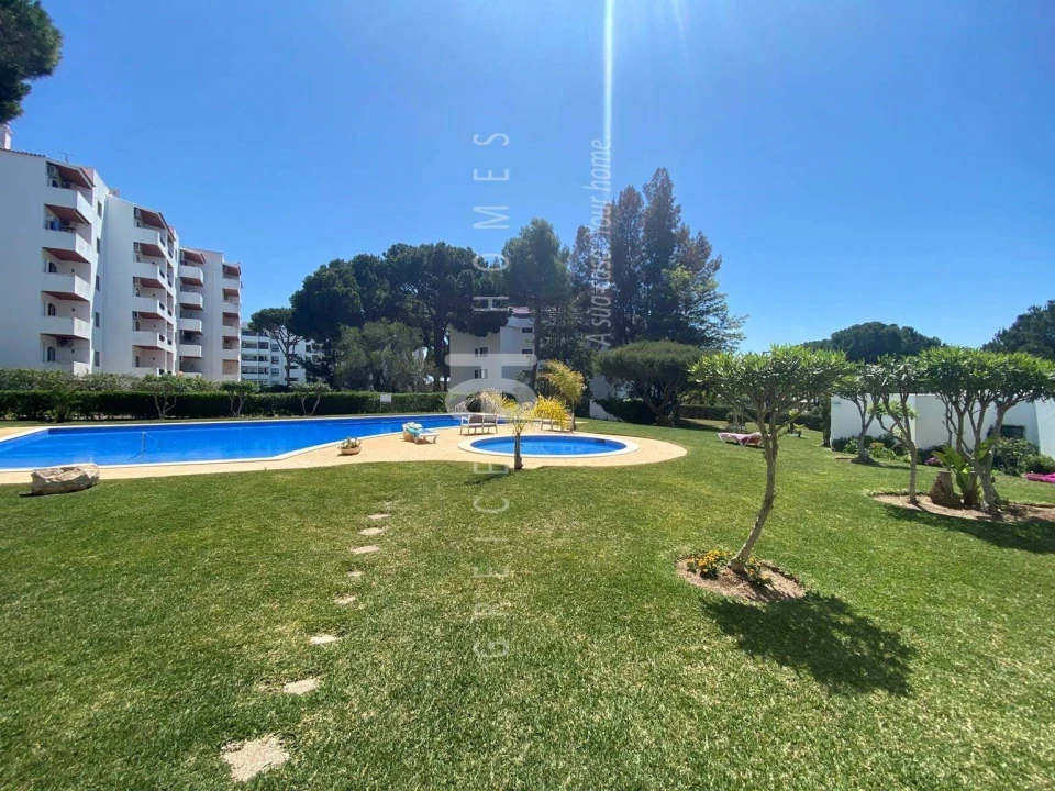 Apartamento T1 para Venda em Quarteira Foto 16