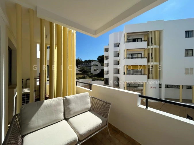 Apartamento T1 para Venda em Quarteira Foto 11
