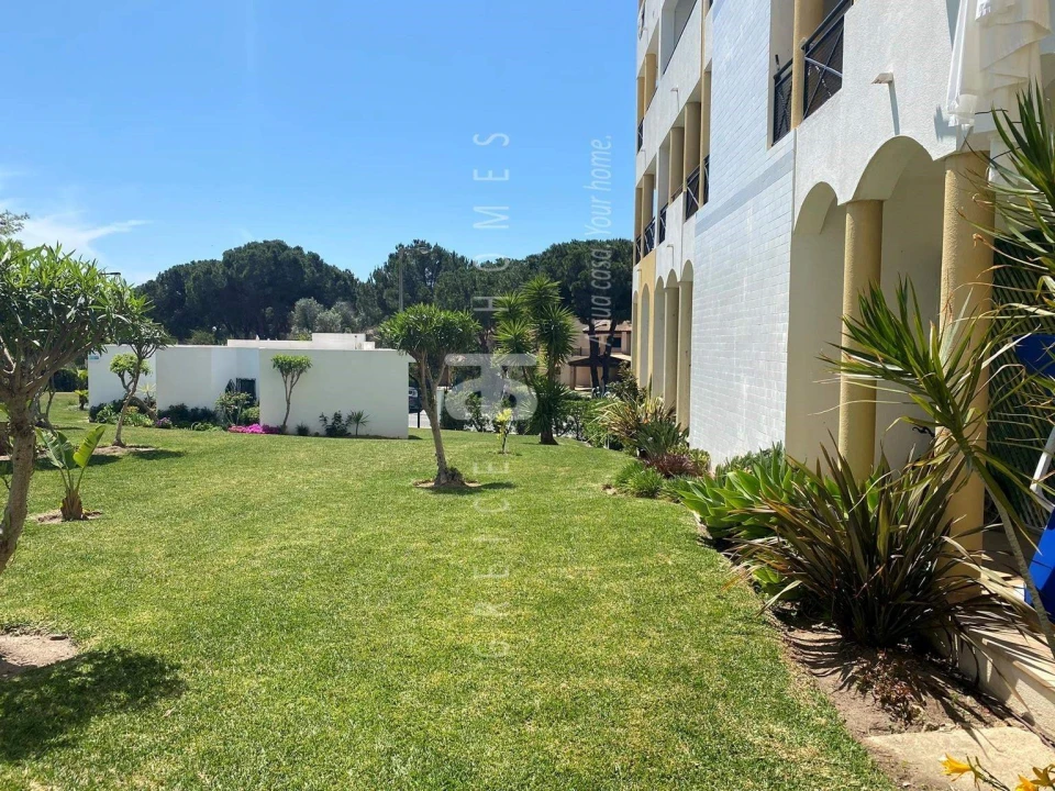 Apartamento T1 para Venda em Quarteira Foto 18