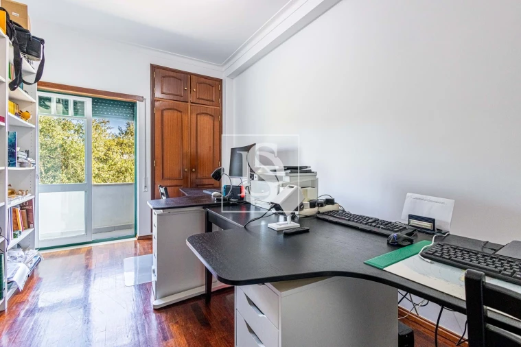 Apartamento T3 para Venda em Rio Maior Foto 12