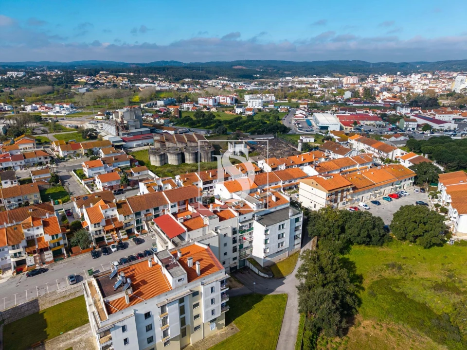 Apartamento T3 para Venda em Rio Maior Foto 1