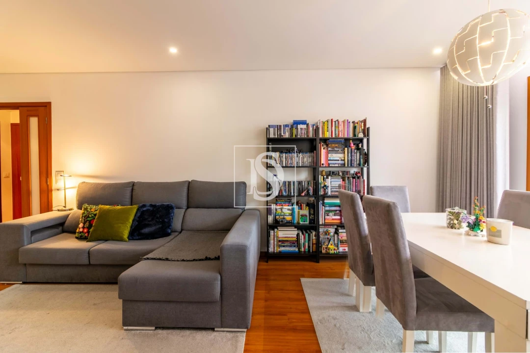 Apartamento T2 para Venda em Braga (Maximinos, Sé e Cividade) Foto 7