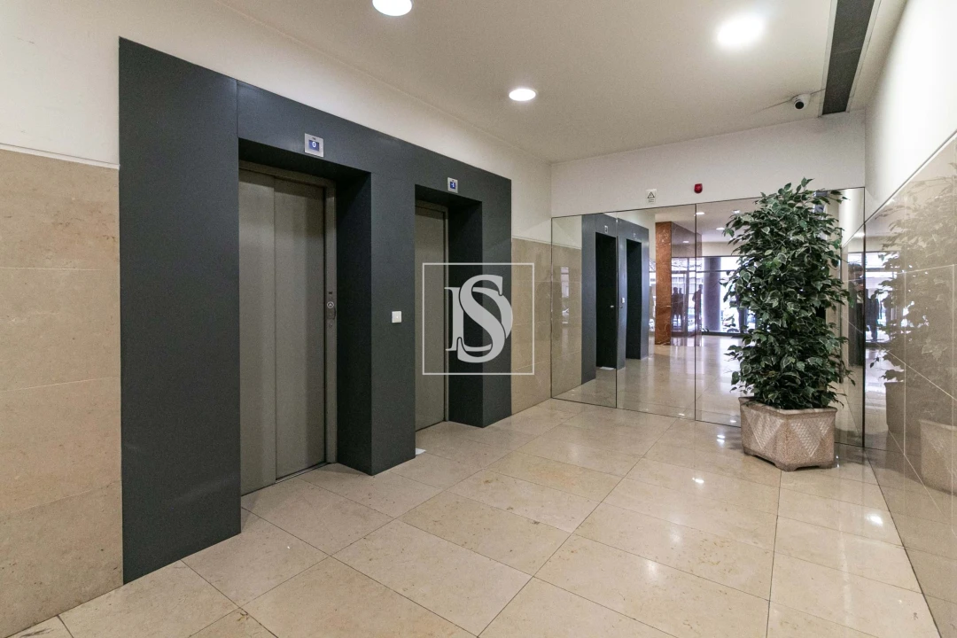 Apartamento T2 para Venda em Braga (Maximinos, Sé e Cividade) Foto 25