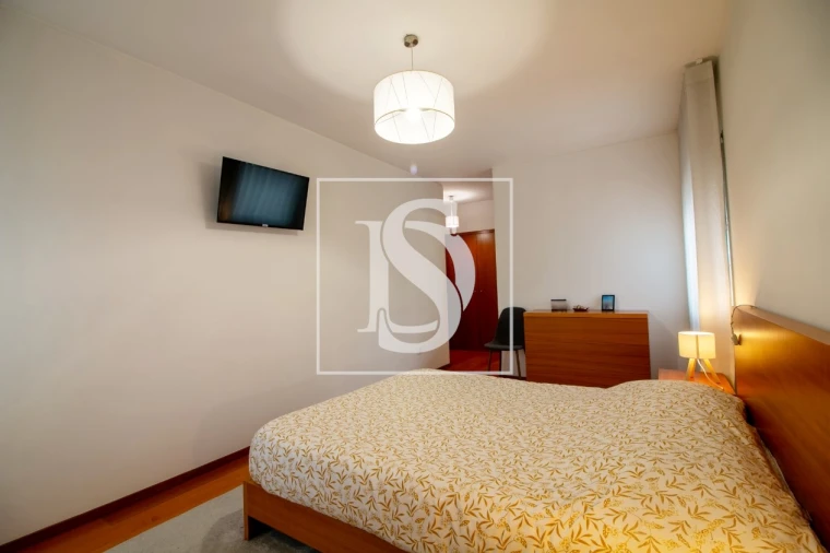 Apartamento T2 para Venda em Braga (Maximinos, Sé e Cividade) Foto 20