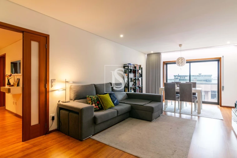 Apartamento T2 para Venda em Braga (Maximinos, Sé e Cividade)