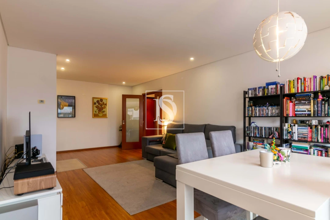 Apartamento T2 para Venda em Braga (Maximinos, Sé e Cividade) Foto 5