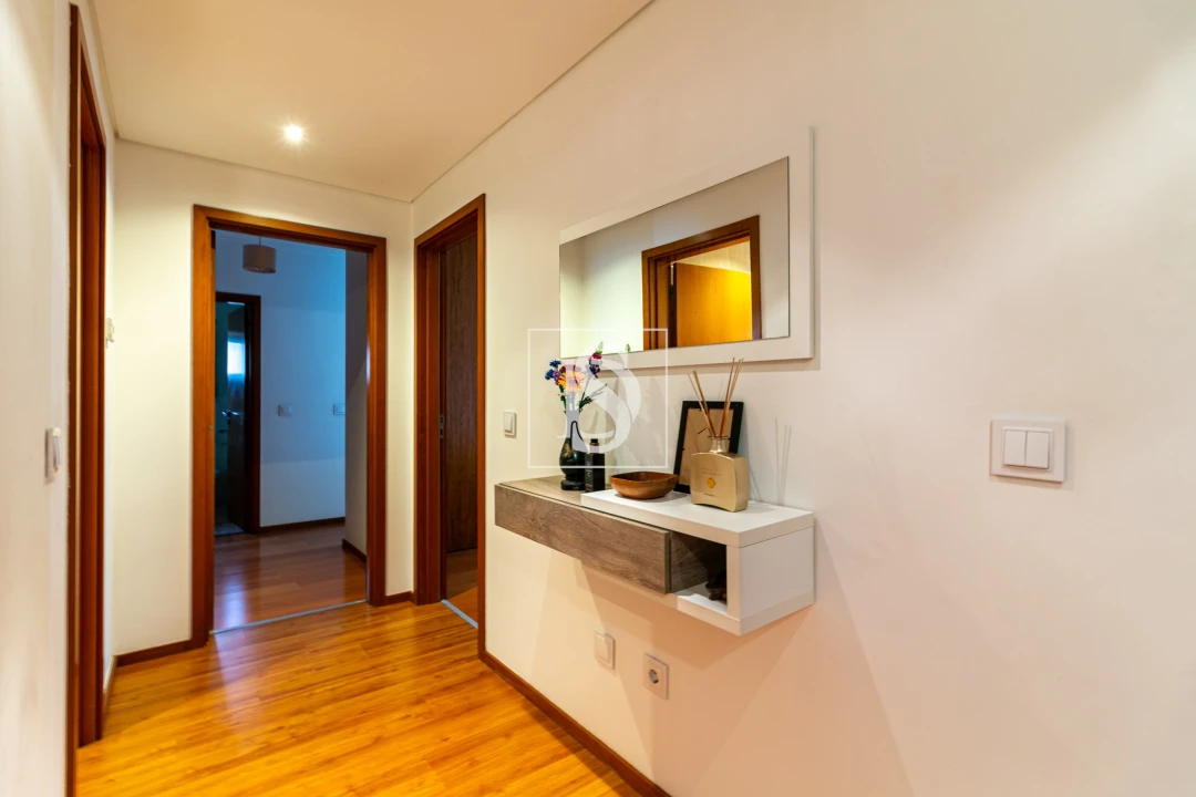 Apartamento T2 para Venda em Braga (Maximinos, Sé e Cividade) Foto 11