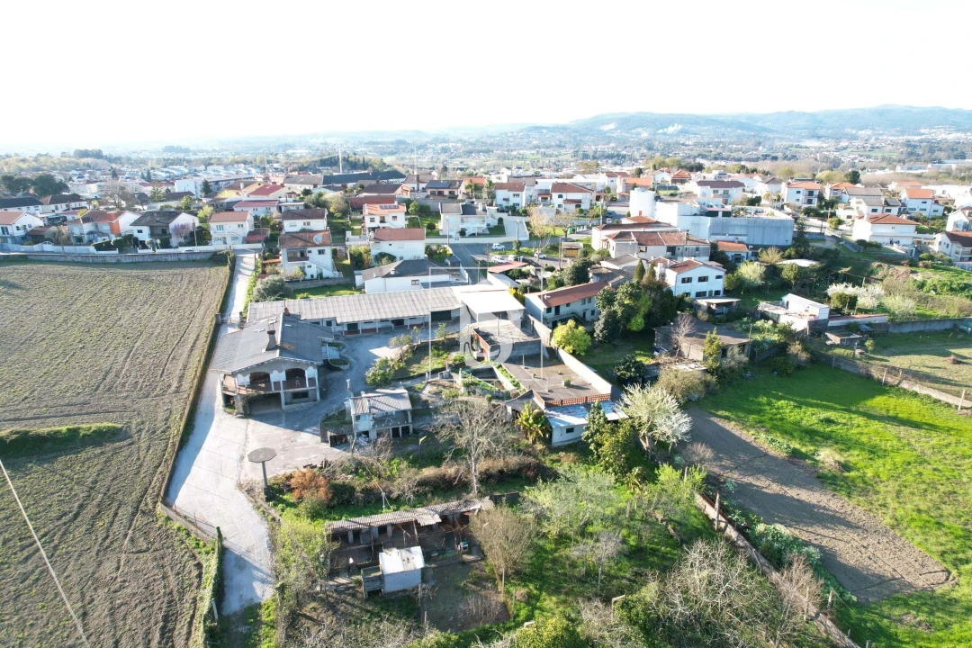 Moradia T7 para Venda em Palmeira Foto 3