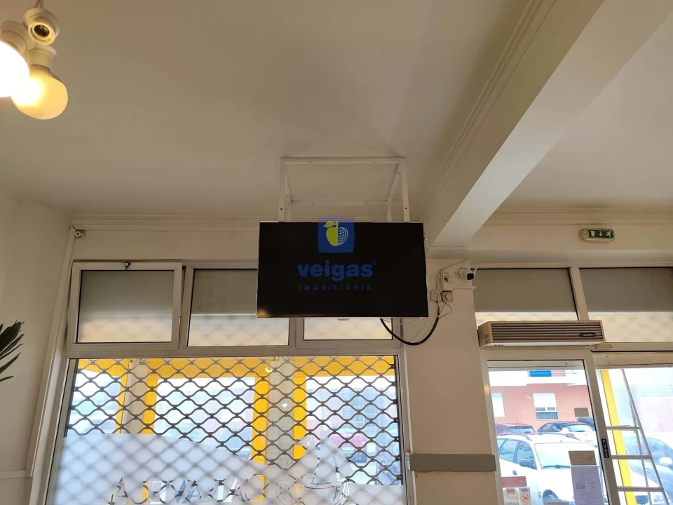 Negócio para Venda em Moita Foto 12