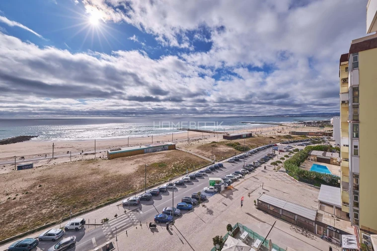 Apartamento T2 para Venda em Costa da Caparica Foto 13