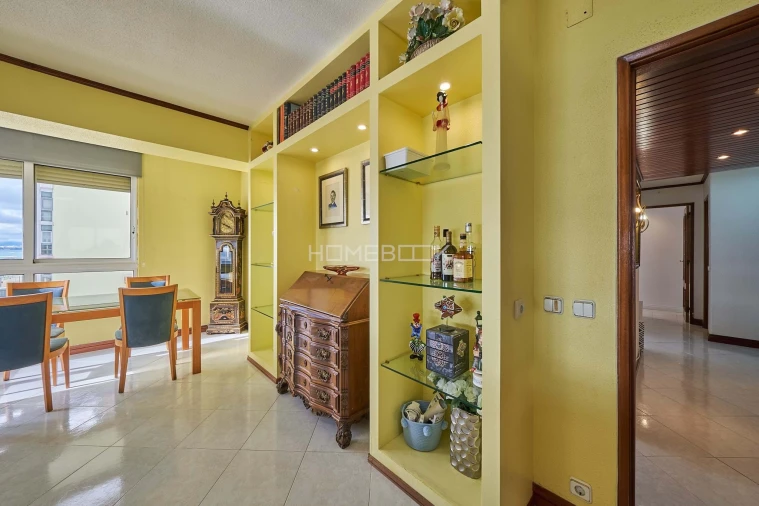 Apartamento T2 para Venda em Costa da Caparica Foto 2