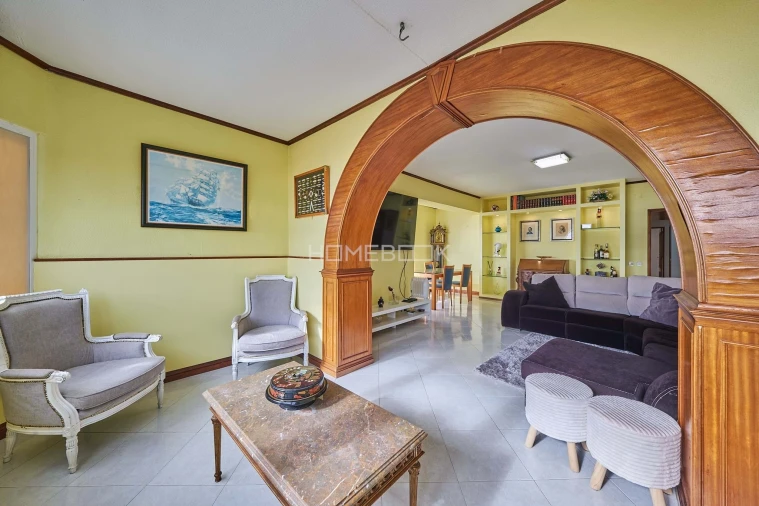 Apartamento T2 para Venda em Costa da Caparica Foto 7