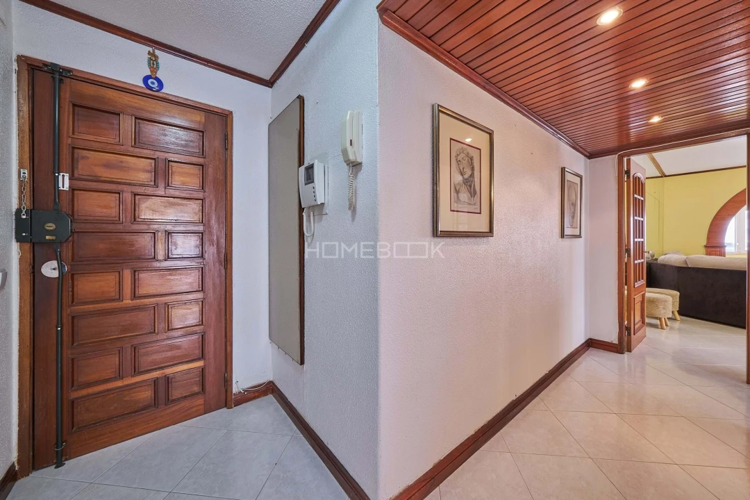 Apartamento T2 para Venda em Costa da Caparica Foto 16