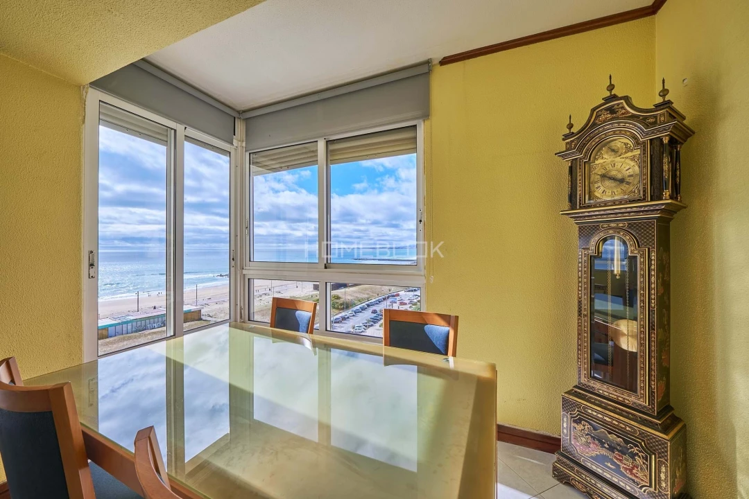 Apartamento T2 para Venda em Costa da Caparica Foto 4