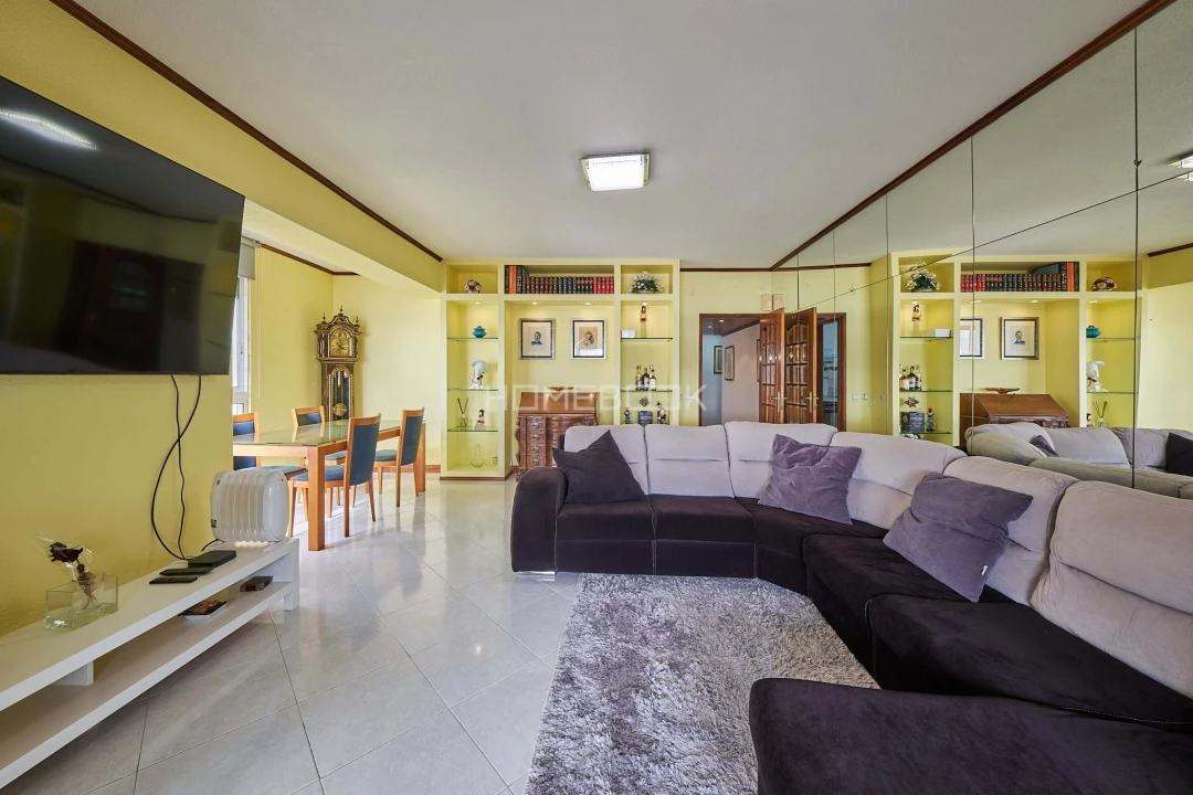 Apartamento T2 para Venda em Costa da Caparica Foto 8