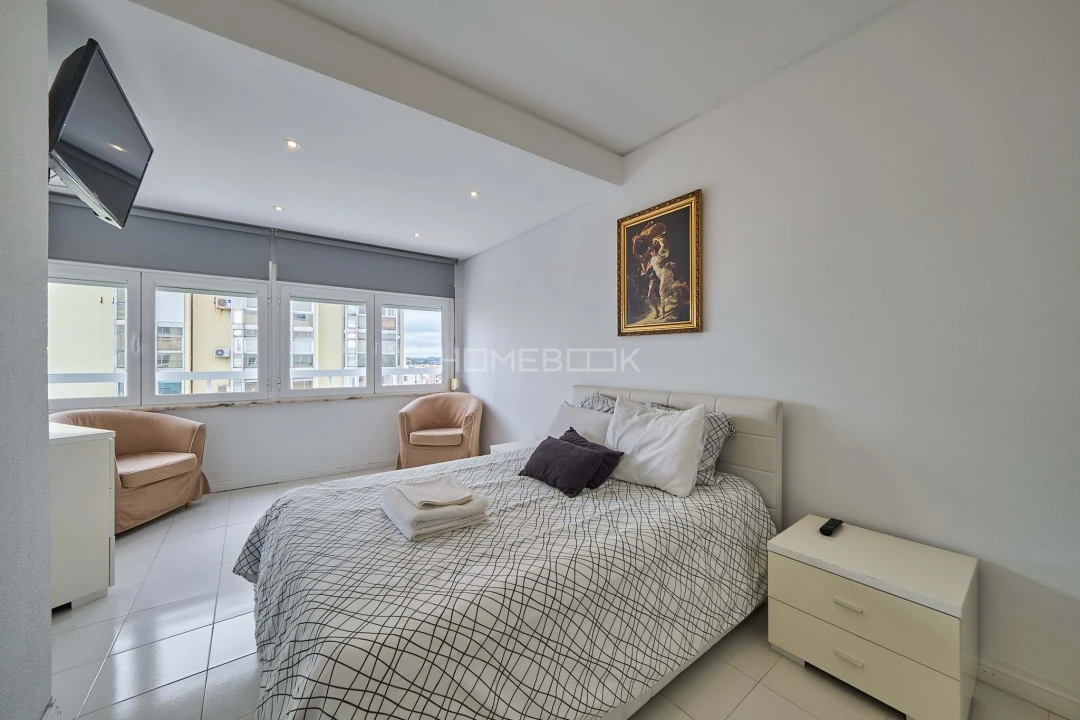 Apartamento T2 para Venda em Costa da Caparica Foto 26