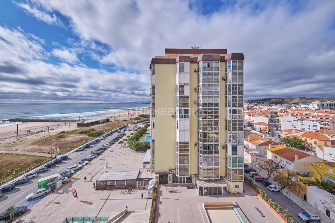 Apartamento T2 para Venda em Costa da Caparica Foto 10