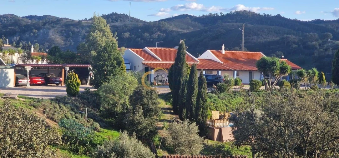 Moradia T3 para Venda em Santa Clara-A-Velha Foto 4