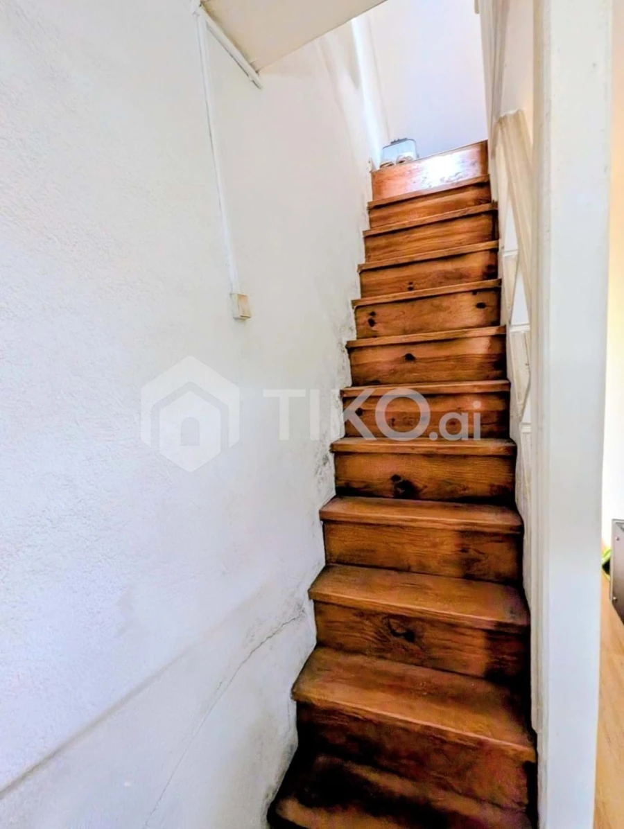 Moradia T2 para Venda em Ajuda Foto 5