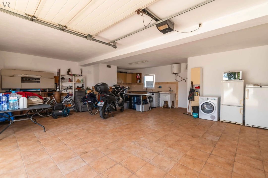 Moradia T4 para Venda em São Bartolomeu de Messines Foto 27